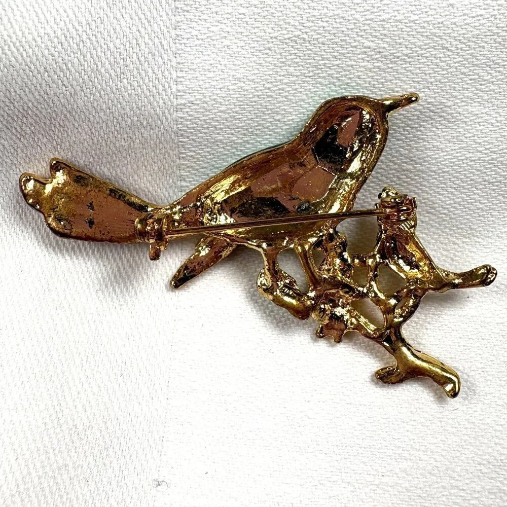 Vintage Two Sisters Medici Painted Enamel Figural‎ Bird w/ Baby Birds Brooch Pin